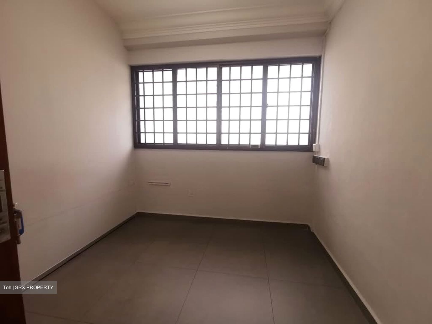 Blk 815 Tampines Polyview (Tampines), HDB 5 Rooms #582459531